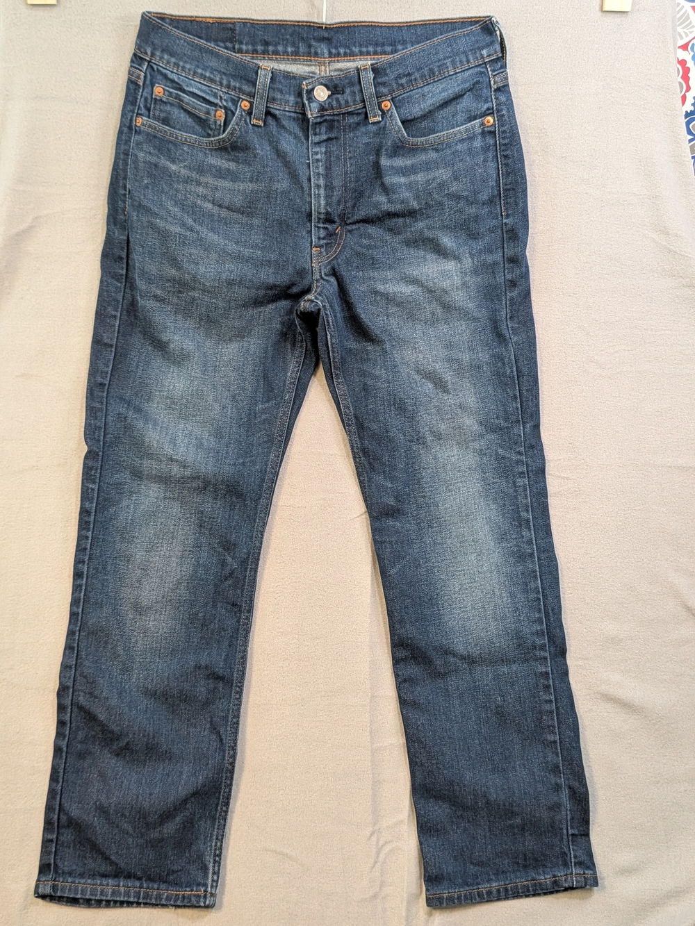 Levi's Men's Dark Blue Relaxed Fit Jeans